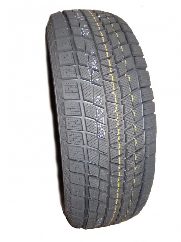 Habilead RW501 215/65 R16 98H не шип